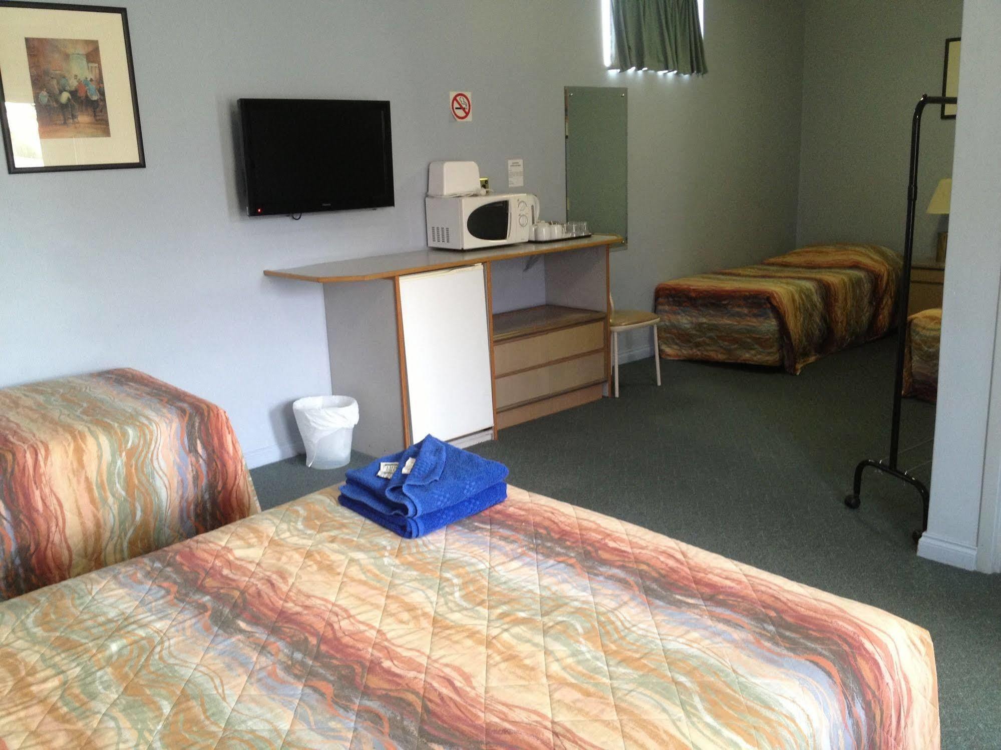 City West Motel Adelajda Zewnętrze zdjęcie